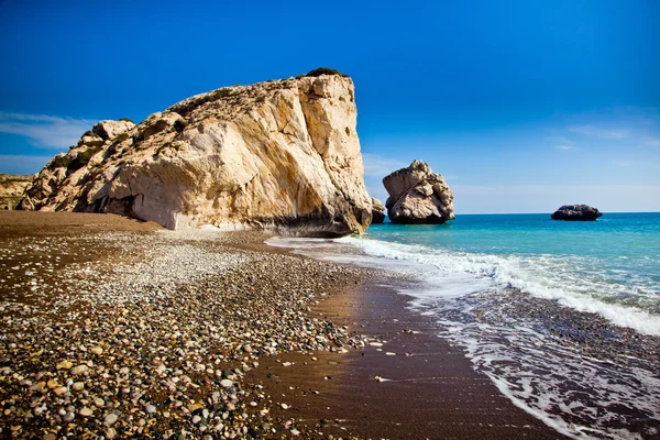 Aphrodites lieu de naissance plage à Paphos, Chypre — Photo