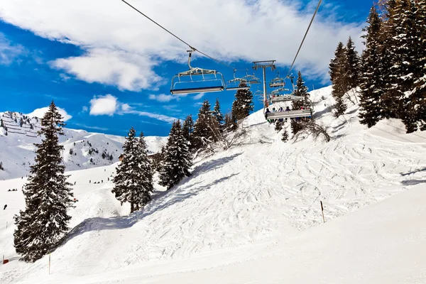 Ski chair lift in Alps, Mayerhofen, Austria — Stock Photo, Image