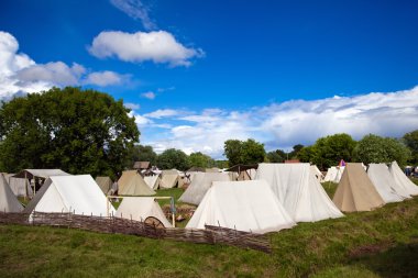 Çadır kamp alanında