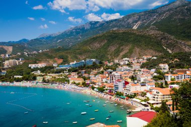 Deniz ve plaj görünümü