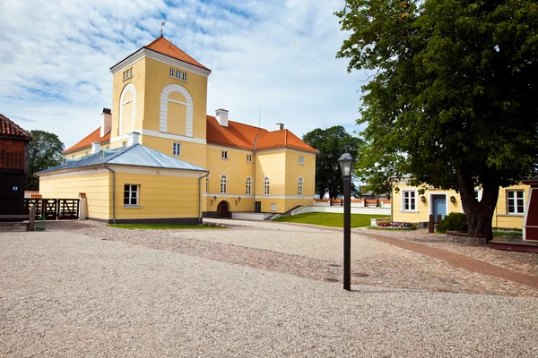 Castillo de Ventspils en Letonia — Foto de Stock