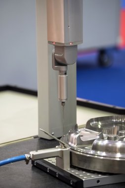 Değiştirici raflar ve sonda modülleri. Malzeme stylus yakın çekim işlemini yoklama