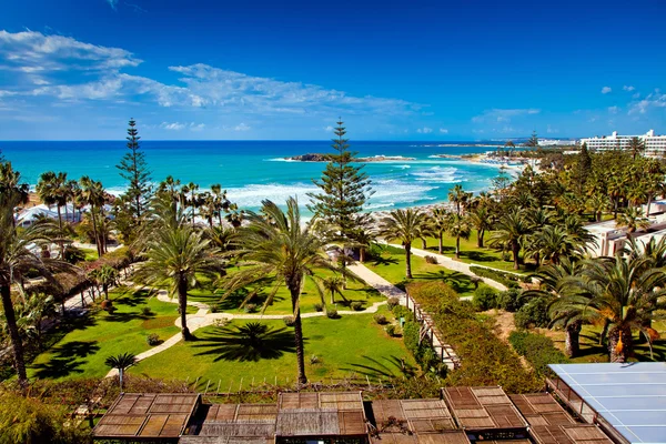 Vista mar e praia, Chipre — Fotografia de Stock