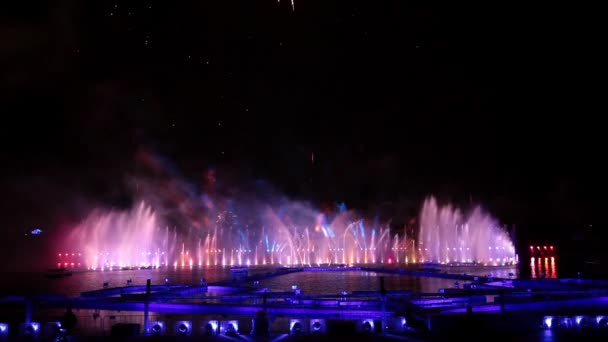 Laser en vuurwerk show in Moskou, Rusland — Stockvideo