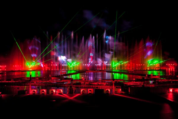 Laser e fogos de artifício em Moscú, Rússia — Fotografia de Stock