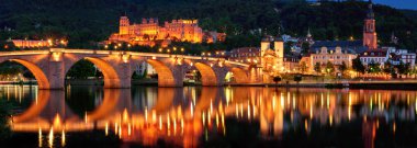 Heidelberg, Almanya, gece panorama