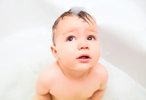 Baby boy in bath — Stock Photo, Image