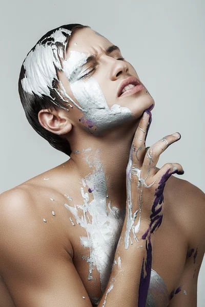 Handsome sensual man in paint — Stock Photo, Image