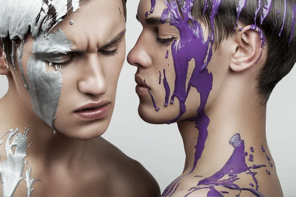 Dos hombres fríos pintados — Foto de Stock