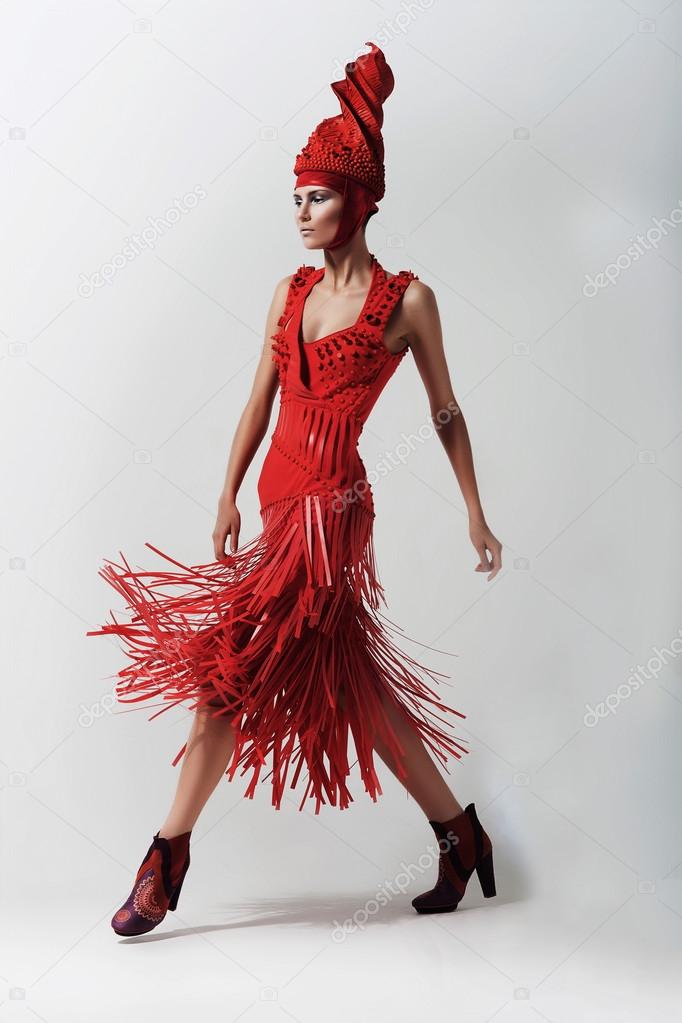Woman in swirl red hat