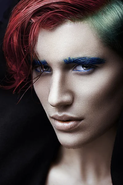 Retrato de um homem com cabelo vermelho — Fotografia de Stock