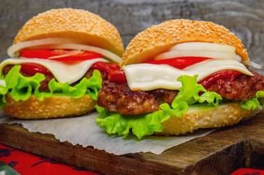 büyük lezzetli hamburger