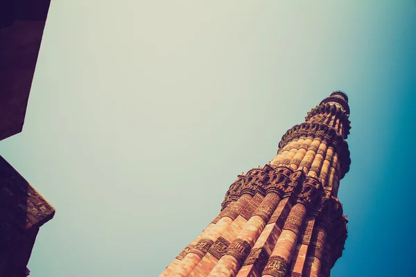 Το Qutub minar, Δελχί - ρετρό στυλ Royalty Free Εικόνες Αρχείου