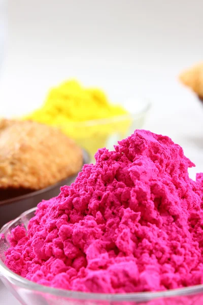 Mehrere Holi-Farben in Schale — Stockfoto