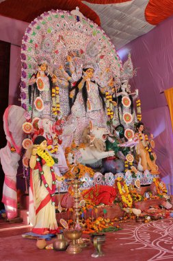 Durga puja festivali kutlama