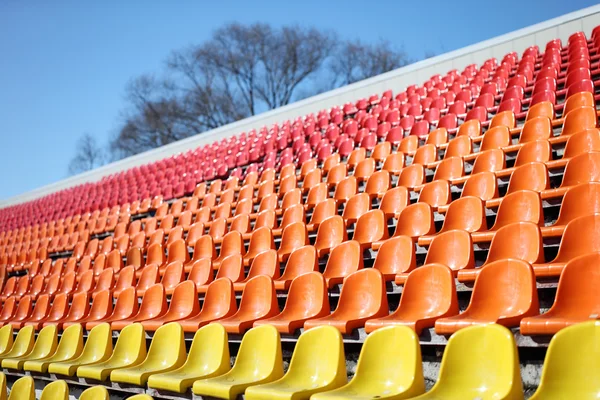 Stadium med röda säten — Stockfoto