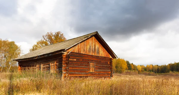 Abandoned house from forest — Stock Photo, Image