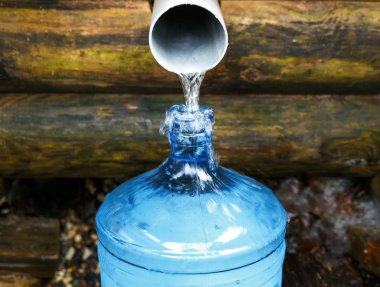 bahar su şişesi kaynağıdır