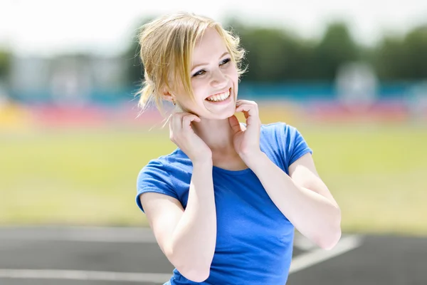 Portrait of a beautiful girl — Stock Photo, Image