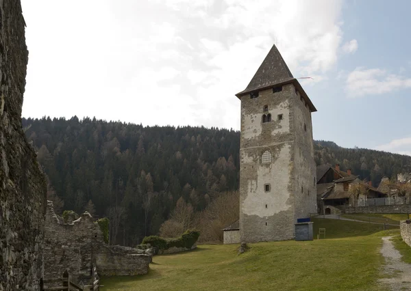 Schloss Petersberg in Friesach — Stockfoto