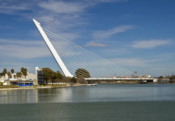 Puente del Alamillo, Sevilla — Foto de Stock