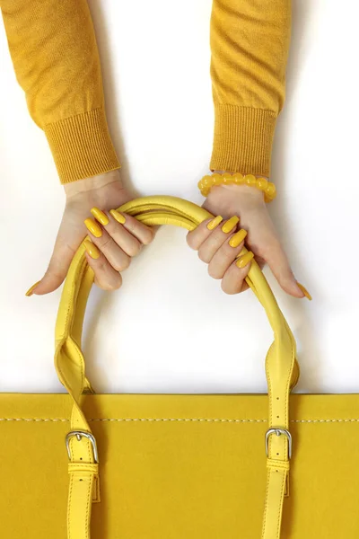 Fashionable Yellow Bag Girl Manicure — Stock Photo, Image