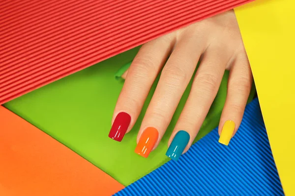 Manicure Multi Colorido Forma Quadrada Das Unhas — Fotografia de Stock