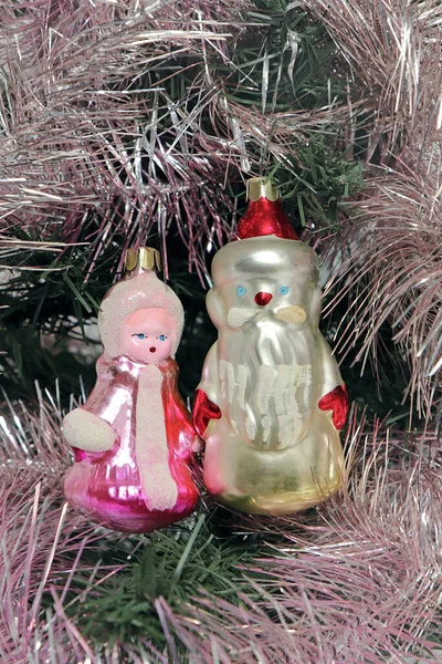 Χριστουγεννιάτικο Ποτήρι Άγιος Βασίλης Και Snow Maiden Παιχνίδια Των Ετών — Φωτογραφία Αρχείου