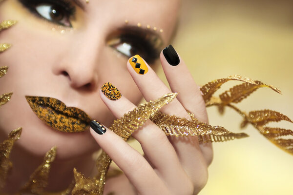Caviar manicure.