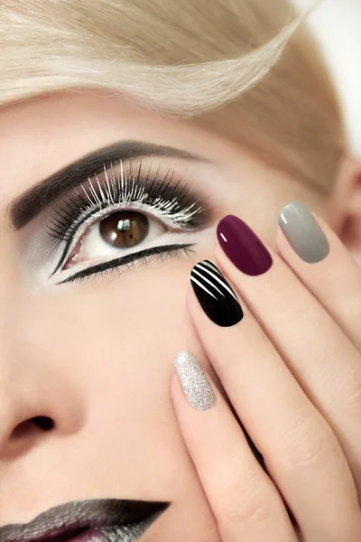 Makeup and manicure in gray. — Stock Photo, Image
