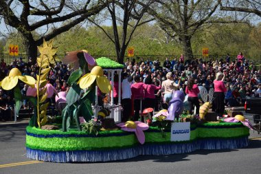 2016 Ulusal Cherry Blossom geçit töreninde Washington Dc
