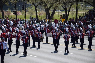 2016 Ulusal Cherry Blossom geçit töreninde Washington Dc