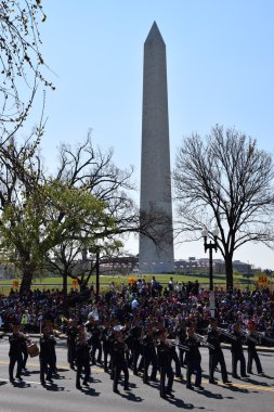 2016 Ulusal Cherry Blossom geçit töreninde Washington Dc