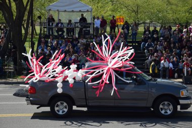 2016 Ulusal Cherry Blossom geçit töreninde Washington Dc