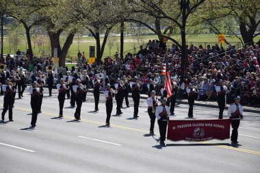 2016 Ulusal Cherry Blossom geçit töreninde Washington Dc