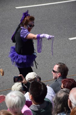 2016 Ulusal Cherry Blossom geçit töreninde Washington Dc