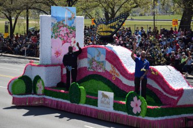 2016 Ulusal Cherry Blossom geçit töreninde Washington Dc