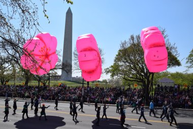 2016 Ulusal Cherry Blossom geçit töreninde Washington Dc