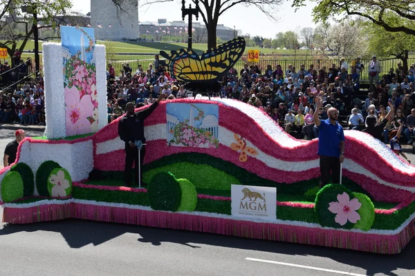 Défilé national des cerisiers 2016 à Washington DC — Photo