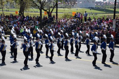 2016 Ulusal Cherry Blossom geçit töreninde Washington Dc