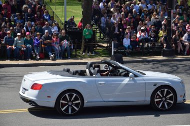 2016 Ulusal Cherry Blossom geçit töreninde Washington Dc