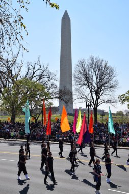 2016 Ulusal Cherry Blossom geçit töreninde Washington Dc