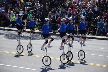2016 Ulusal Cherry Blossom geçit töreninde Washington Dc