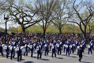 2016 Ulusal Cherry Blossom geçit töreninde Washington Dc