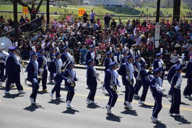 2016 Ulusal Cherry Blossom geçit töreninde Washington Dc