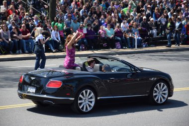 2016 Ulusal Cherry Blossom geçit töreninde Washington Dc