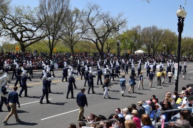 2016 Ulusal Cherry Blossom geçit töreninde Washington Dc
