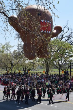 2016 Ulusal Cherry Blossom geçit töreninde Washington Dc