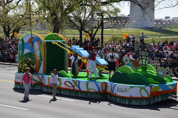 Desfile Nacional de Flores de Cerezo 2016 en Washington DC — Foto de Stock