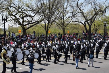 2016 Ulusal Cherry Blossom geçit töreninde Washington Dc